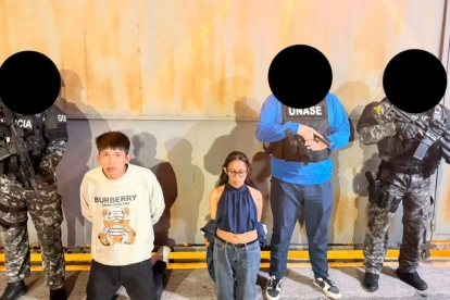 Cuatro personas fueron detenidas el 1 de agosto por extorsionar comerciantes en Playas.