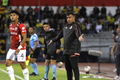 César Farías, entrenador del Barcelona SC.