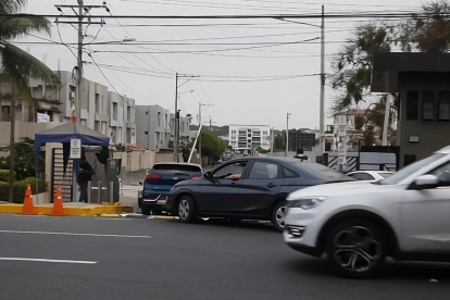 El crimen de Pedro Pablo Chávez Chávez se cometió dentro de la urbanización Puerto Azul, de Guayaquil, en vía a la costa.
