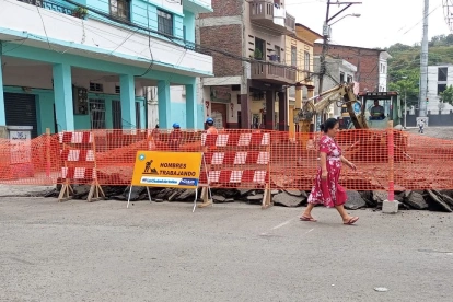 Obras en la calle Rumichaca