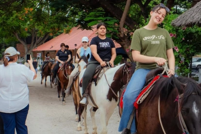Cabalgatas y actividades rurales se presentan como opciones accesibles para el feriado del 10 de agosto cerca de Guayaquil.