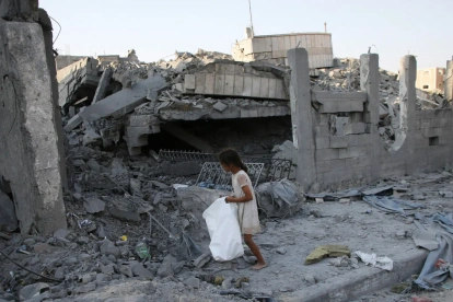 Israel bombardeó el viernes a medianoche una vivienda en el barrio de Al Saftawi, en la ciudad de Gaza, tras una alerta de evacuación.