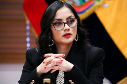Viviana Veloz es asambleísta del movimiento Revolución Ciudadana.