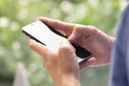 Los clientes de Movistar y Tuenti mantendrán su número, chip, planes y beneficios durante la transición hacia la marca Tigo en Ecuador.