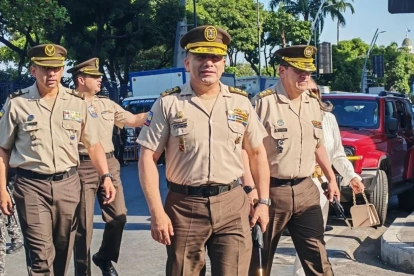 Quito recibió 2.000 policías para reforzar operativos contra extorsión y delincuencia común.