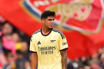 Piero Hincapié marcó un gol para Arsenal en su tercer amistoso de pretemporada ante Real Betis.