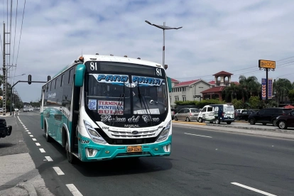 Pasajeros pueden revisar la tarifa oficial y denunciar cobros excesivos en buses ante la ANT.