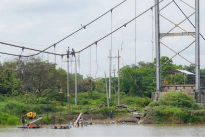 La Prefectura anunció que la construcción del nuevo puente avanzará en paralelo al desmontaje para acelerar la recuperación de la conectividad entre Daule y Nobol.