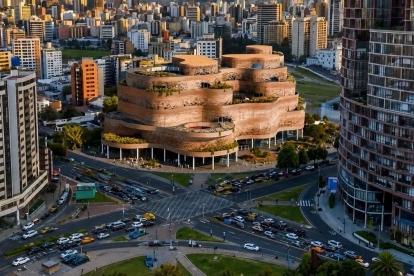 No hemos podido siquiera converger en torno a un museo nacional, lo cual no sorprende si recordamos que tampoco acertamos respecto del nombre del país.