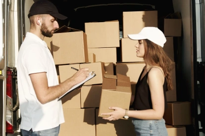 El delivery se usa cada vez más para comprar ropa.