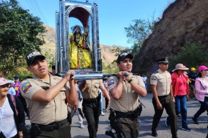La romería por la Virgen de El Cisne reúne a cientos de personas que llegan desde Loja y otras ciudades de Ecuador.