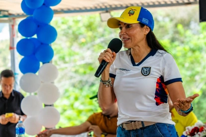Luis González buscará el cargo de prefecta de Manabí en las seccionales 2026.