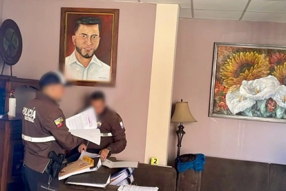 Allanamiento a la oficina del alcalde de Pujilí, José Arroyo Cabrera, en agosto del 2025.