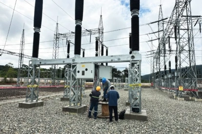 La obra, que demanda una inversión de $39,26 millones, busca reforzar el transporte de electricidad hacia Zamora Chinchipe y parte de Loja y Morona Santiago.