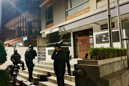 Fiscalía investiga a Vicko Villacís por presunto lavado de $7,5 millones en Esmeraldas.