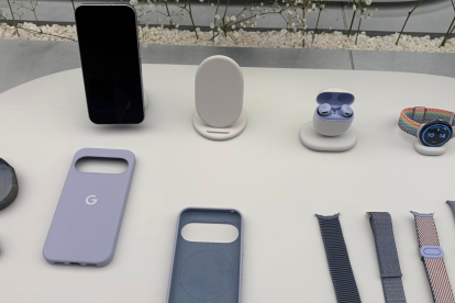 Google presenta los Pixel 11, con funciones de traducción simultánea y fotografía inteligente.