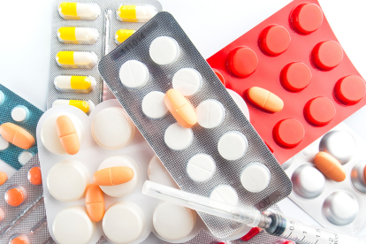 Una denuncia alerta sobre la presunta comercialización irregular de medicamentos destinados a pacientes de hospitales públicos de Quito.