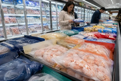 Camarón ecuatoriano: pelea de marcas que posiciona ahorro y calidad.