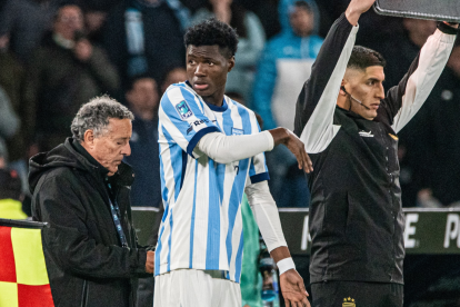Alberto Campo durante su debut con Racing Club, al ingresar al minuto 60 ante Banfield por el Torneo Clausura argentino.