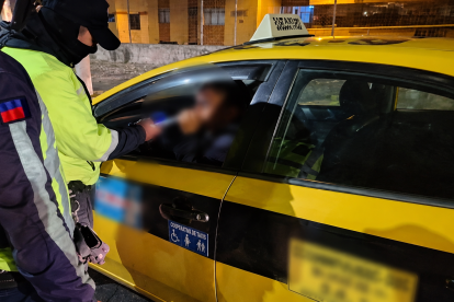 La AMT intensificó los controles en Quito para detectar a conductores que manejan bajo efectos del alcohol y prevenir siniestros de tránsito.