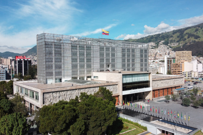 La bandera del Palacio Legislativo se mantendrá a media asta por tres días.