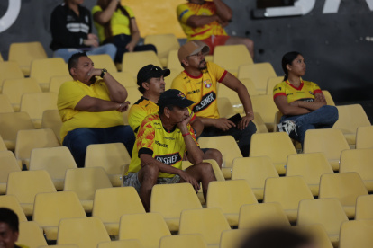 Poca afición se presentó en el Monumental para el partido entre Barcelona SC y Guayaquil City.