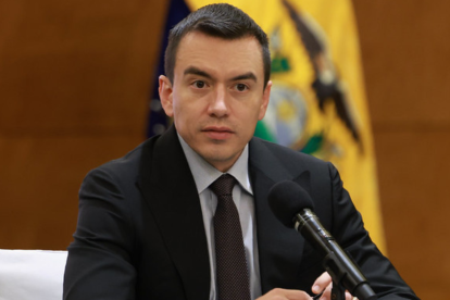 El presidente ecuatoriano expone su propuesta de cooperación portuaria en un acto oficial en Guayaquil.