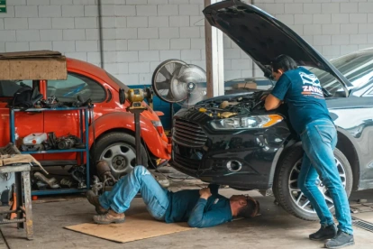 Los vehículos cuyas placas terminan en 7 deben cumplir en agosto con la revisión técnica vehicular y la matriculación en Guayaquil.