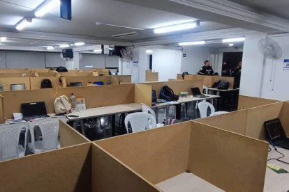 Como indicios en el call center se levantaron 172 computadores y 66 teléfonos celulares.