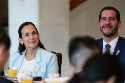 Rol. Inés Manzano mantuvo en su equipo a José Manuel de Oliveira, el jurídico puesto por Roberto Luque.