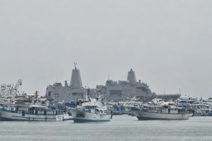El USS San Antonio se acoderó en el puerto de Manta desde la mañana del lunes 24 de agosto