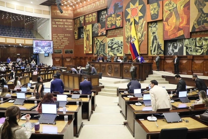 El pleno de la Asamblea Nacional sesionó este 25 de agosto del 2026 para elegir su cuarto vocal del CAL y aprobar la ley de apoyo complementario de los militares a la Policía Nacional.