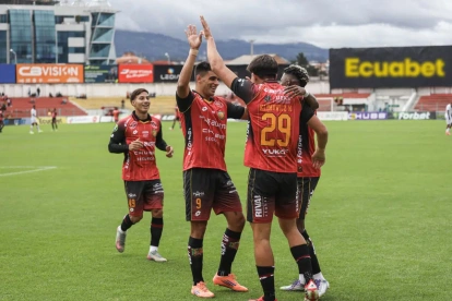 Deportivo Cuenca juega ante Técnico Universitario en la fecha 27 de la LigaPro.