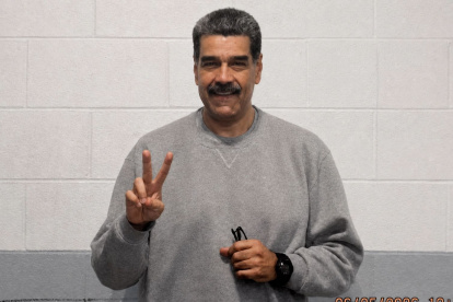 Nicolás Maduro reapareció el 30 de agosto con fotos desde una prisión de Nueva York.