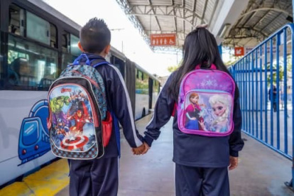 Quito habilita expresos escolares para el regreso a clases, con rutas por Trolebús y Ecovía, horarios desde las 06h05 y tarifa estudiantil.
