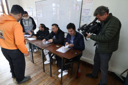 Los miembros de las Juntas Receptoras del Voto tienen capacitaciones obligatorias.