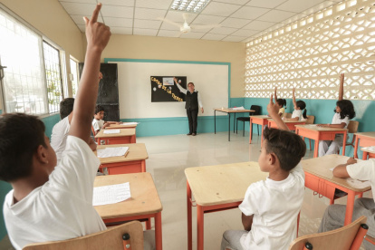 Recién iniciaron las clases en el régimen Sierra-Amazonía en Ecuador.