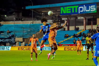 Emelec igualó 1-1 en el estadio Reina del Cisne ante Libertad, en la fecha 28 de la LigaPro.