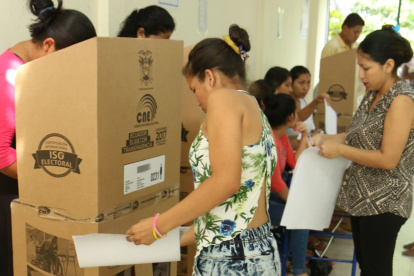 No sabemos votar porque no pensamos; y es que no enseñamos a los alumnos a pensar para que sean capaces de acertar, analizar, contrastar y discriminar, separando lo bueno de lo malo.