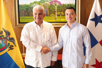 El presidente Daniel Noboa recibió a su homólogo de Panamá, José Raúl Mulino.