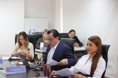 David Rosero es un de los siete consejeros del CPCCS y actualmente busca la reelección.