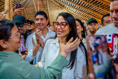 Luisa González es dirigente del correísmo y precandidata a la Prefectura de Manabí por Pachakutik.