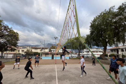 La Escuela de Ecuavóley Hugo Valenzuela se creó en 2023 de la mano del exitoso jugador.