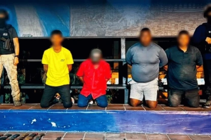 Durante el operativo fueron detenidos 4 personas y decomisados armamento y lanchas rápidas.