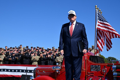 El presidente de Estados Unidos, Donald Trump en la Ellipse en Washington, DC.