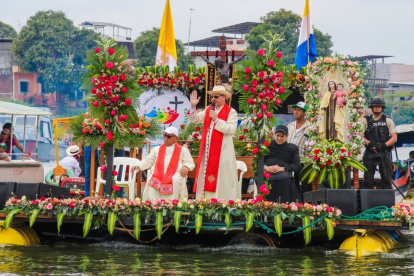 El Cristo Negro recorrerá las aguas del río Daule