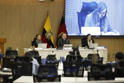 Este 8 de septiembre de 2026, en el Concejo se aprobó la ordenanza que incrementa la tarifa de buses en Quito.