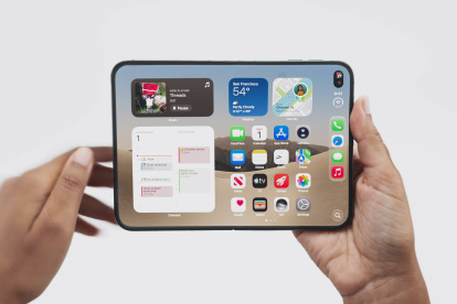 El iPhone Duo es el primer teléfono plegable de Apple y combina una pantalla exterior de 5,4 pulgadas con una interior de 7,6 pulgadas.