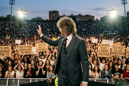 Algunas figuras públicas llegan a la papeleta porque el líder quiere encuestas que le digan quién va a ganar y políticos que sepan cómo seguir un guion.