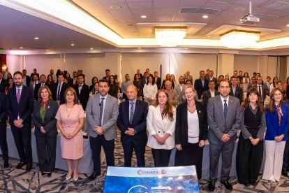 El Congreso Internacional de Innovación Energética 2026 reunió a más de 100 representantes de este mercado.